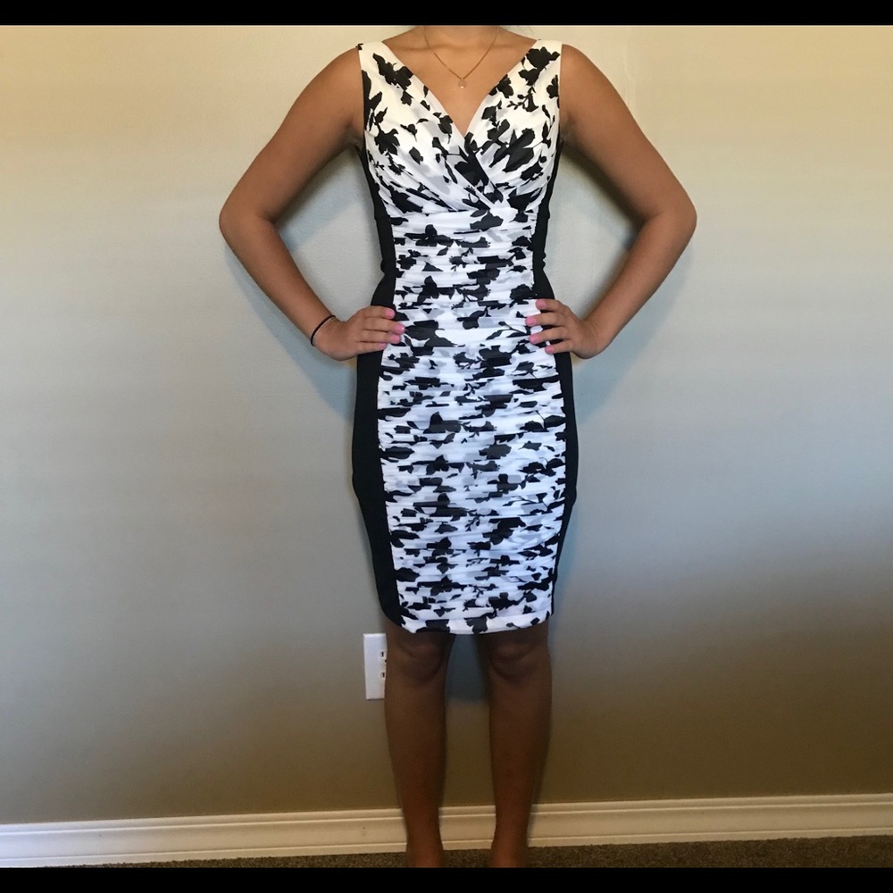 WHBM black and white flower dress